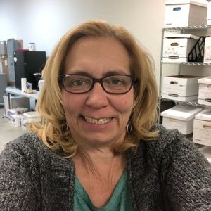 Meet your Posher, Laura